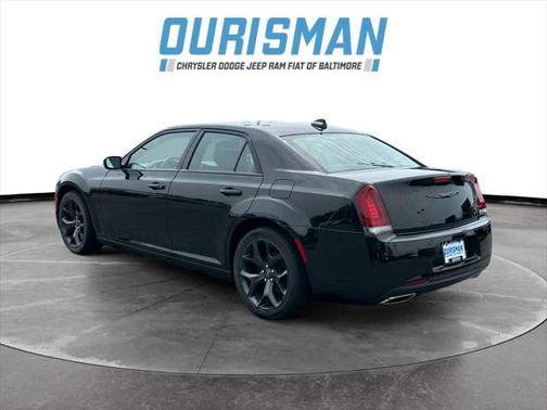 2021 Chrysler 300 S