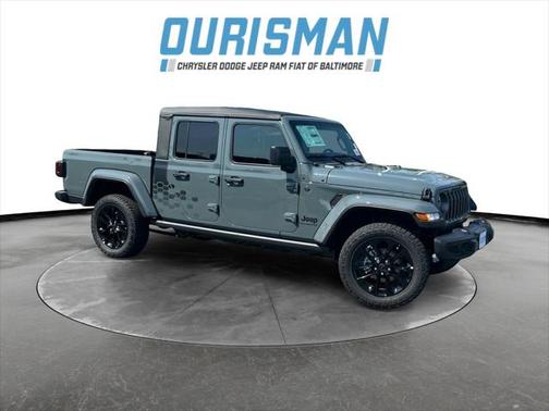 2025 Jeep Gladiator Nighthawk