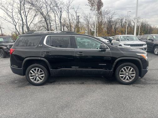 2019 GMC Acadia SLE-2