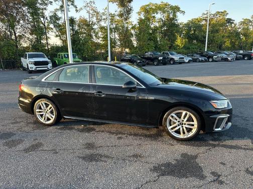 2023 Audi A4 45 S line Premium Plus