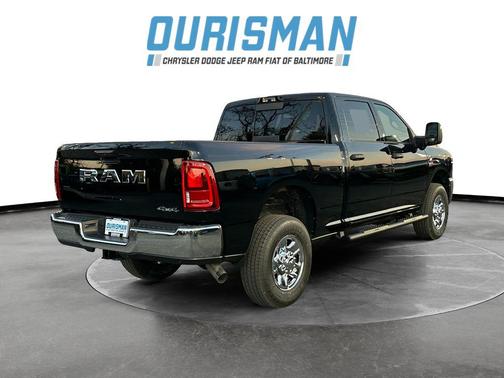 2026 RAM 2500 Tradesman Crew Cab 4x4 6'4' Box