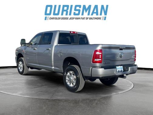 2024 RAM 2500 Laramie Crew Cab 4x4 6'4' Box