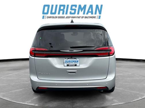 2026 Chrysler Pacifica L