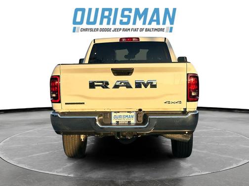 2025 RAM 2500 Big Horn Crew Cab 4x4 6'4' Box