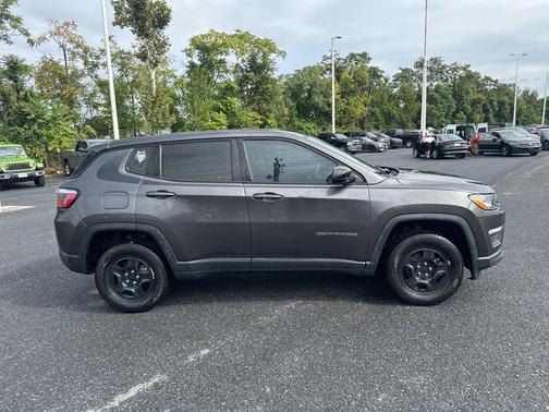2018 Jeep Compass Sport