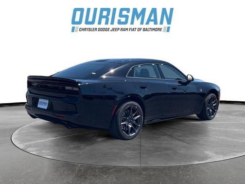 Diamond Black Crystal Pearlcoat 2026 Dodge Charger R/T Scat Pack