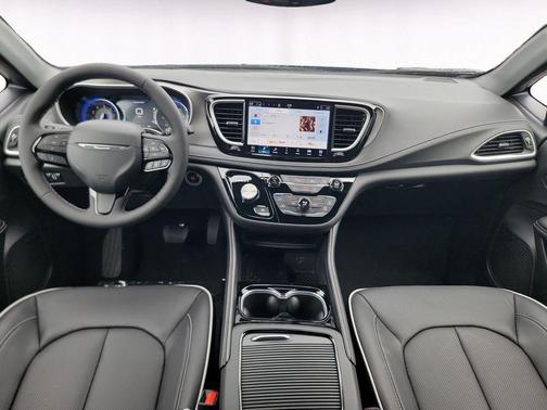 Hydro Blue Pearlcoat 2027 Chrysler Pacifica Limited