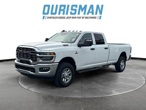 2025 RAM 2500 Tradesman Crew Cab 4x4 8' Box