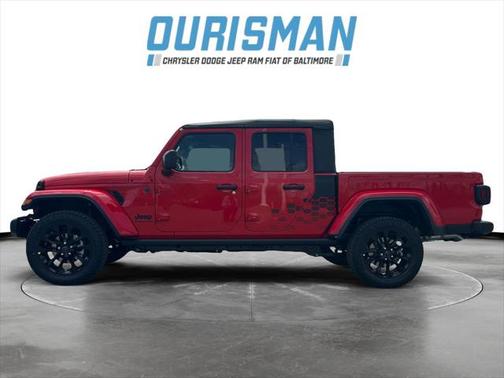 2025 Jeep Gladiator Nighthawk