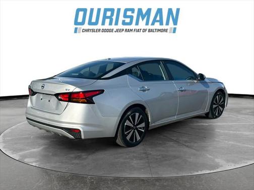 2022 Nissan Altima 2.5 SV
