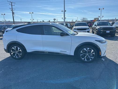 2022 Ford Mustang Mach-E Premium