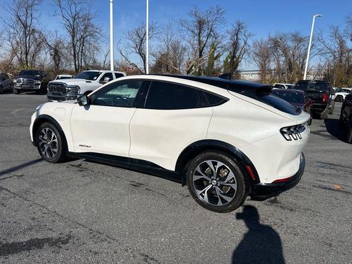 2022 Ford Mustang Mach-E Premium