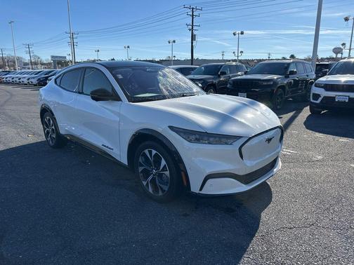 2022 Ford Mustang Mach-E Premium