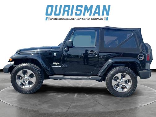 Black Clearcoat 2016 Jeep Wrangler Sahara