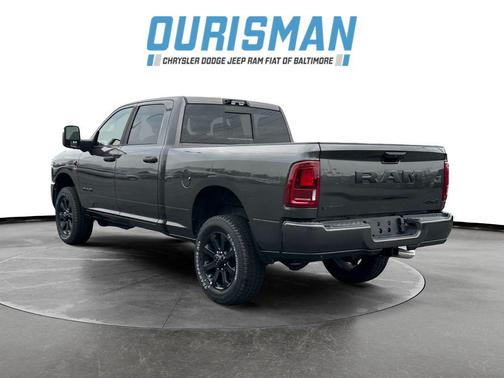 2025 RAM 2500 Big Horn Crew Cab 4x4 6'4' Box