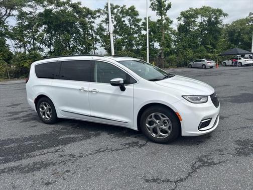 2023 Chrysler Pacifica Limited