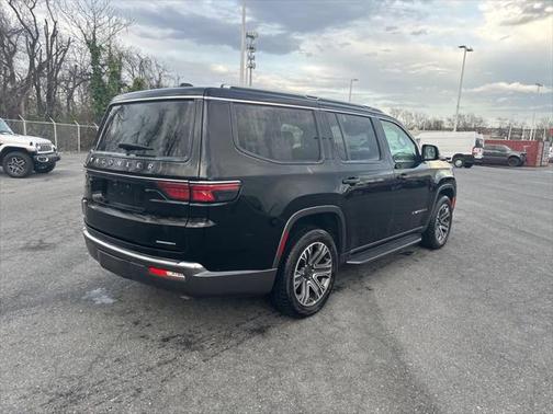2022 Jeep Wagoneer Series III 4x4