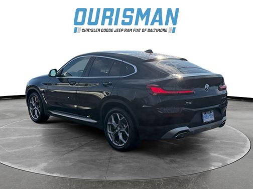 2023 BMW X4 xDrive30i
