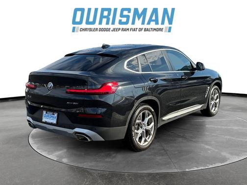 2023 BMW X4 xDrive30i