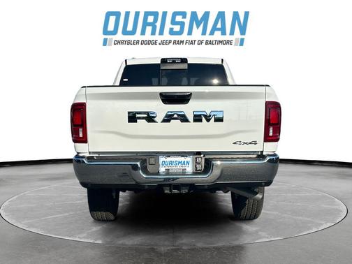 2025 RAM 2500 Tradesman Crew Cab 4x4 6'4' Box
