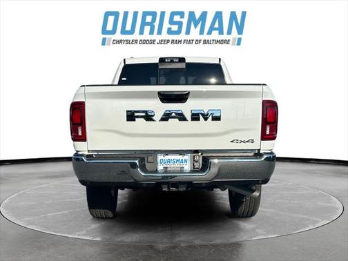 2025 RAM 2500 Tradesman Crew Cab 4x4 6'4' Box