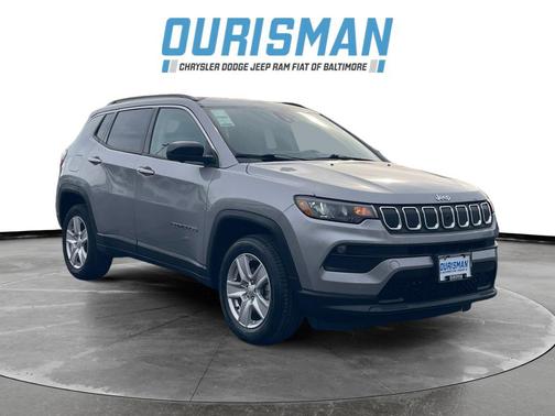 Billet Silver Metallic Clearcoat 2022 Jeep Compass Latitude