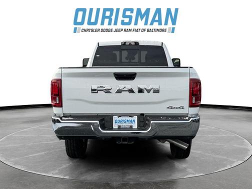 2026 RAM 3500 Tradesman Crew Cab 4x4 8' Box