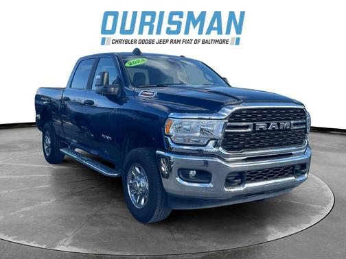2024 RAM 2500 Big Horn Crew Cab 4x4 6'4' Box