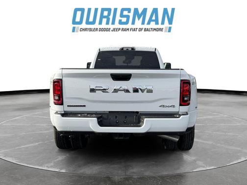 2026 RAM 3500 Big Horn Crew Cab 4x4 8' Box