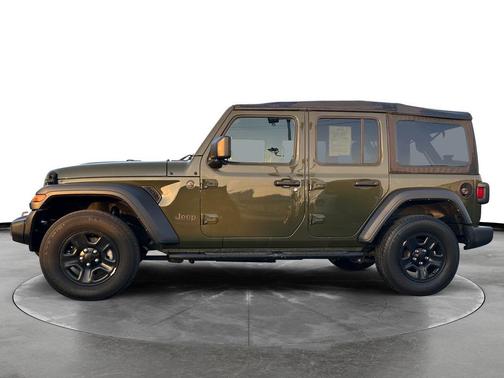 2022 Jeep Wrangler Unlimited Sport