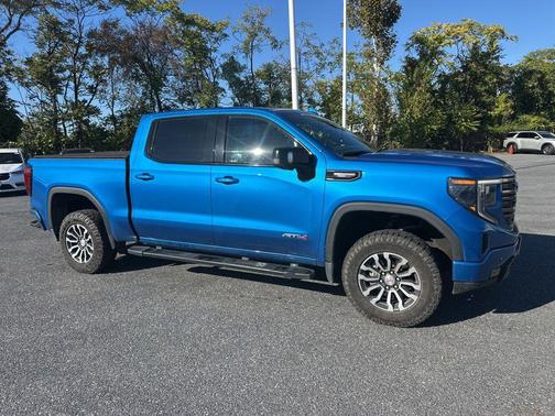 2023 GMC Sierra 1500 AT4