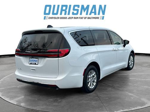 2026 Chrysler Pacifica L