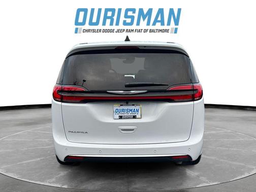 2026 Chrysler Pacifica L