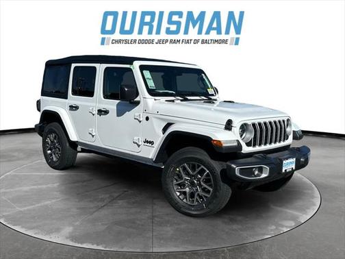2025 Jeep Wrangler 4-Door Sahara 4x4
