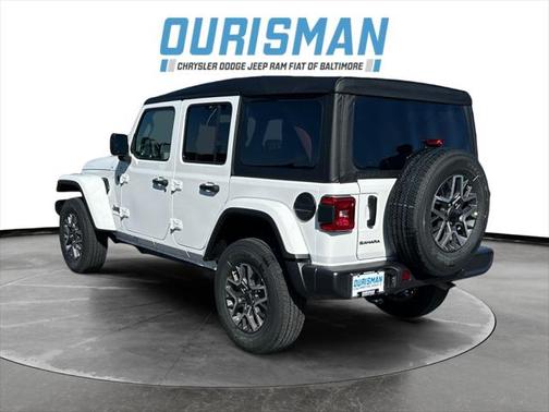 2025 Jeep Wrangler 4-Door Sahara 4x4