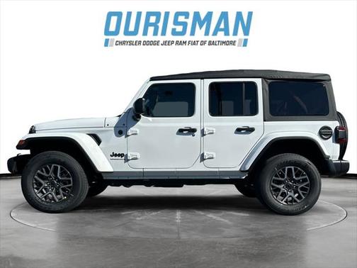 2025 Jeep Wrangler 4-Door Sahara 4x4