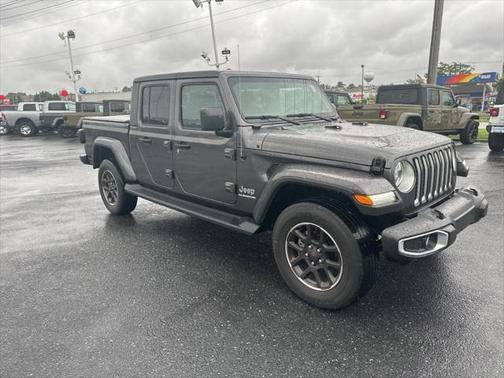 2021 Jeep Gladiator Overland