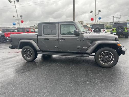 2021 Jeep Gladiator Overland