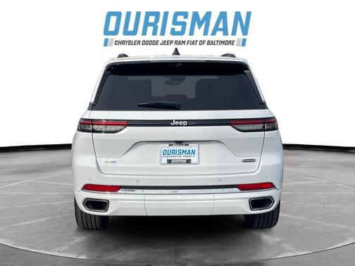 2022 Jeep Grand Cherokee 4xe Overland