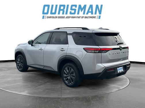 2024 Nissan Pathfinder SV 4WD