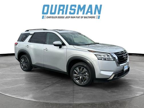 2024 Nissan Pathfinder SV 4WD