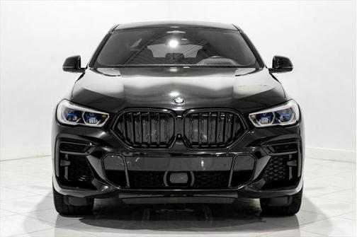 2023 BMW X6 M50i