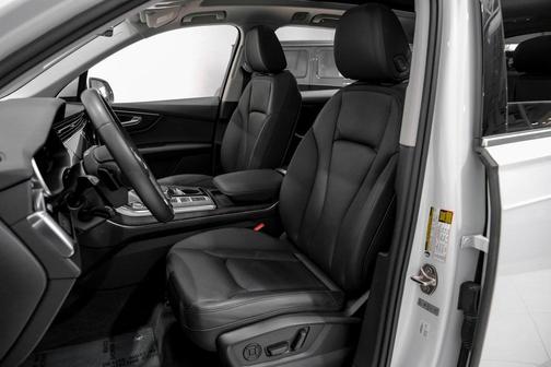2022 Audi Q7 55 Premium