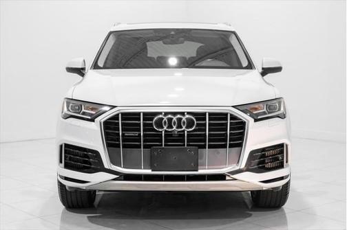 2022 Audi Q7 55 Premium