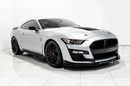 2021 Ford Shelby GT500 Base