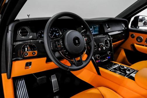 2023 Rolls-Royce Cullinan Black Badge