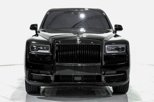 2023 Rolls-Royce Cullinan Black Badge