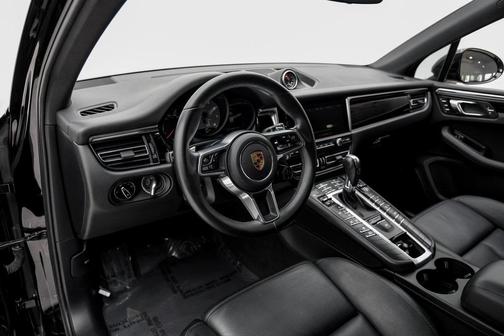 2020 Porsche Macan S