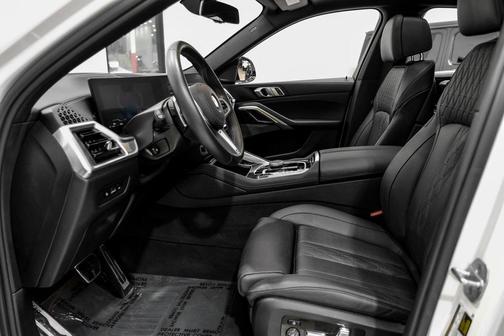 Alpine White 2024 BMW X6 M60i
