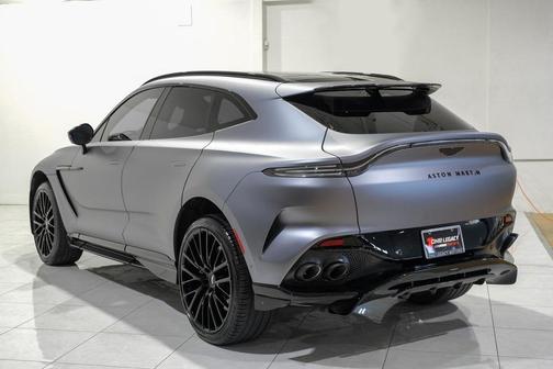2023 Aston Martin DBX 707